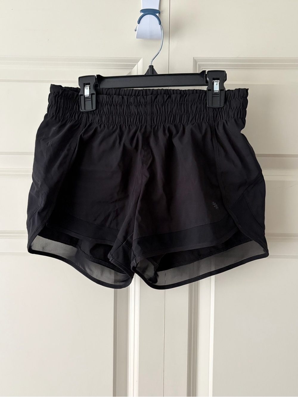 Athleta Mesh Racer Run Black Shorts 4” Inseam Size XXS